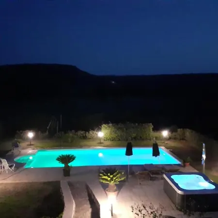 别墅 In Campagna Con Piscina Privata