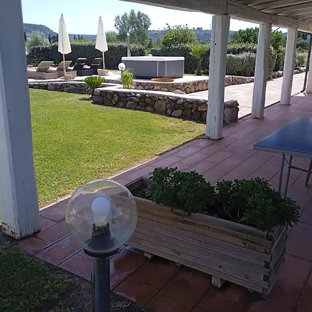 In Campagna Con Piscina Privata * Uri