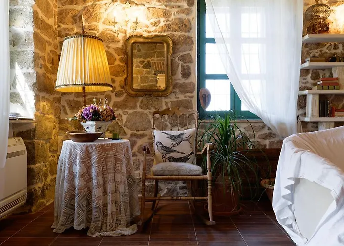 In Campagna Con Piscina Privata Villa Uri